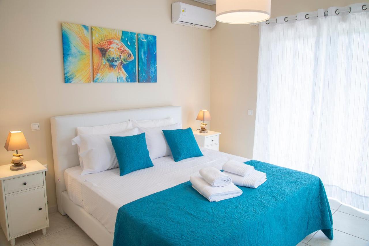 Helios: Charming Beach Home Next To Crystal Waters Néa Mákri 외부 사진