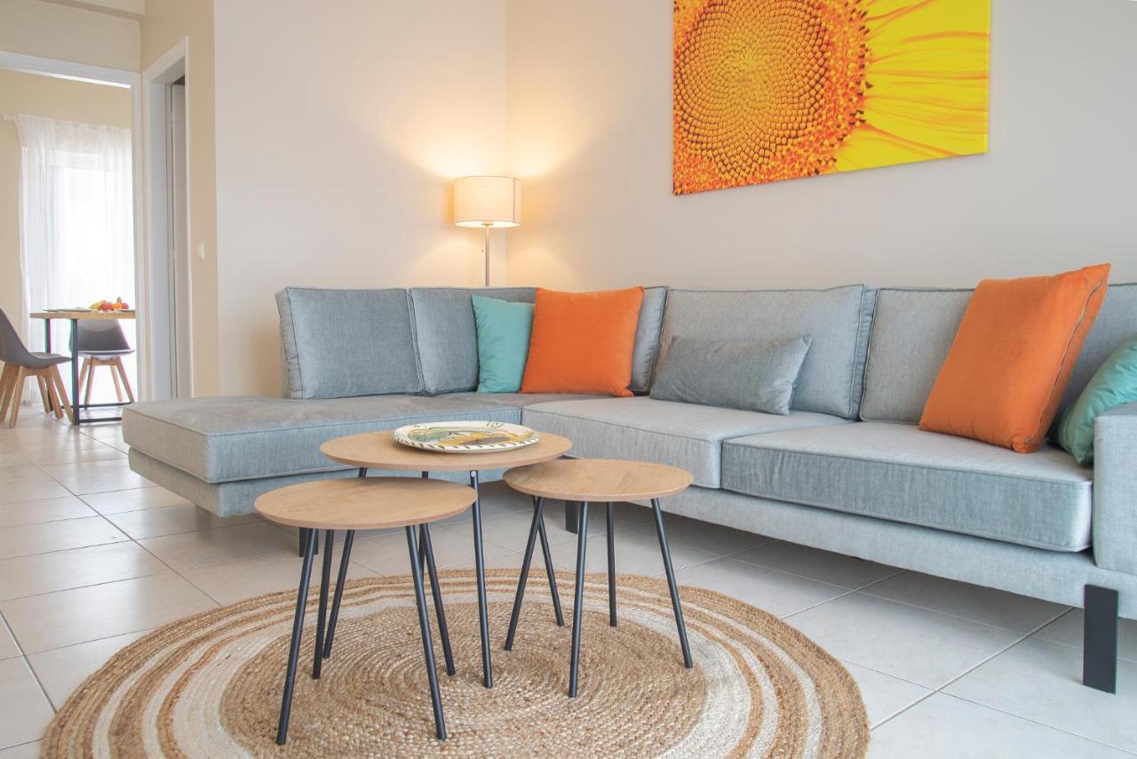 Helios: Charming Beach Home Next To Crystal Waters Néa Mákri 외부 사진