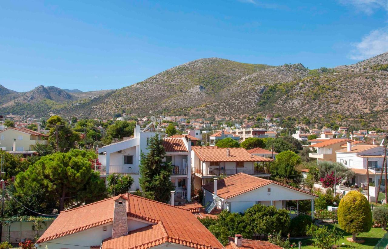 Helios: Charming Beach Home Next To Crystal Waters Néa Mákri 외부 사진